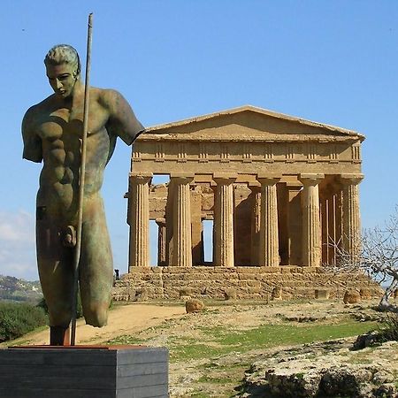 La Dolce Vita - Luxury House Agrigento Bagian luar foto